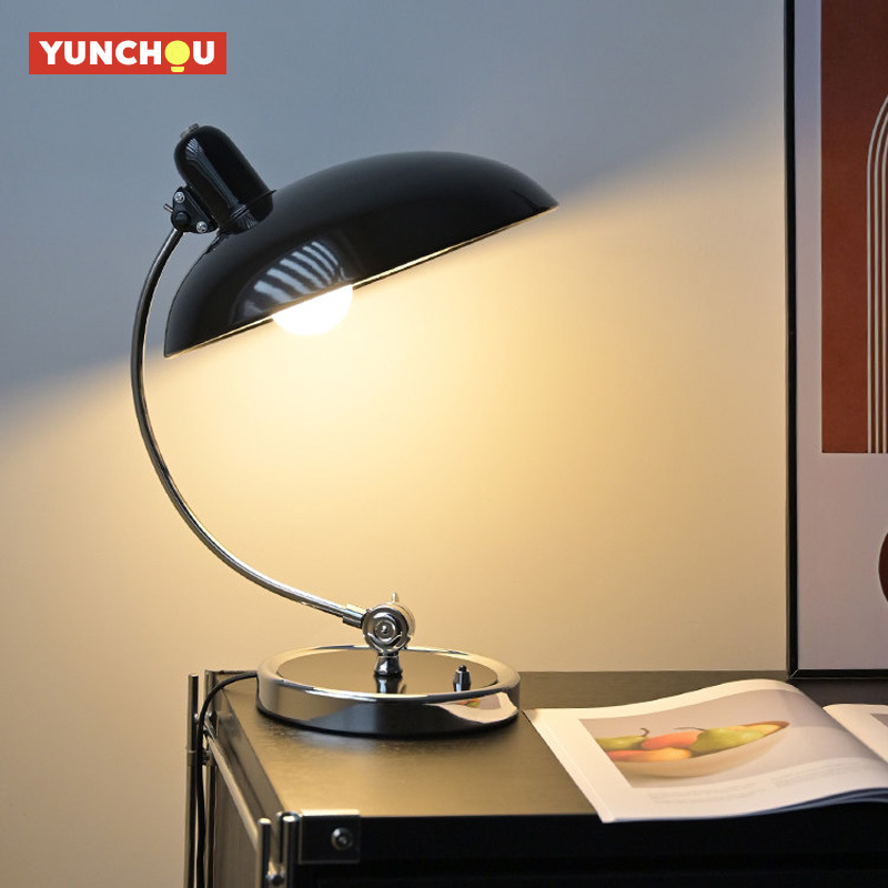 Lampe de table réglable modern - Desk Setup Minimalist avis et prix